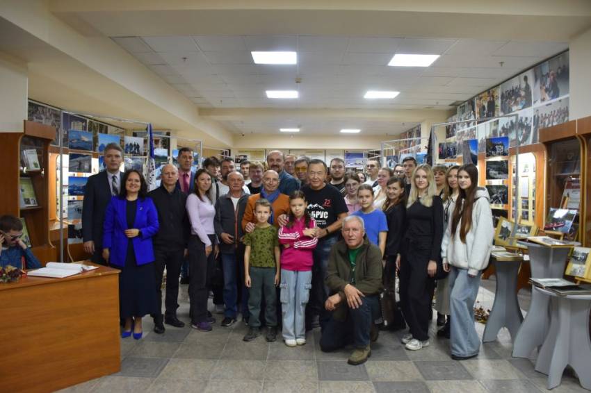 В НИУ «БелГУ» открылась выставка фотографий «С рюкзаком по России» События НИУ «БелГУ» в ниу «белгу» открылась выставка фотографий «с рюкзаком по россии»