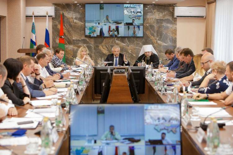 В НИУ «БелГУ» состоялось заседание, посвященное году добровольца События НИУ «БелГУ» в ниу «белгу» состоялось заседание, посвященное году добровольца