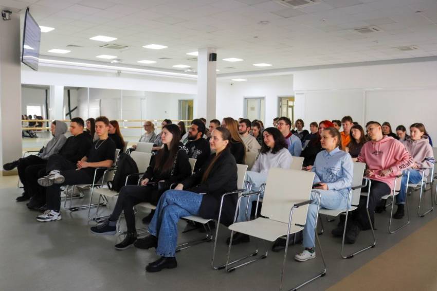 В Белгородском госуниверситете прошла Школа КВН События НИУ «БелГУ» в белгородском госуниверситете прошла школа квн