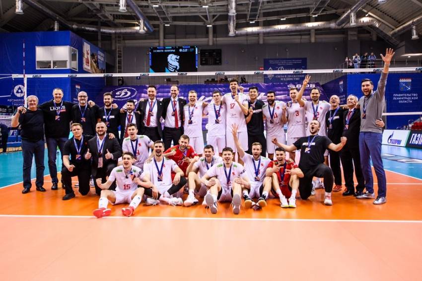 Студент и выпускник НИУ «БелГУ» в составе ВК «Белогорье» стали бронзовыми призёрами чемпионата России по волейболу События НИУ «БелГУ» студент и выпускник ниу «белгу» в составе вк «белогорье» стали бронзовыми призёрами чемпионата россии по волейболу