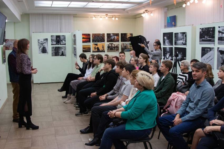 В Белгороде открылась фотовыставка «Область длиною в жизнь» События НИУ «БелГУ» в белгороде открылась фотовыставка «область длиною в жизнь»