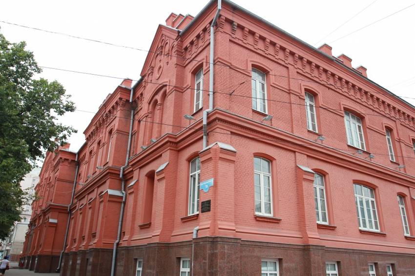 Определиться с трудоустройством будущим журналистам помог «День карьеры»  События НИУ «БелГУ» определиться с трудоустройством будущим журналистам помог «день карьеры»