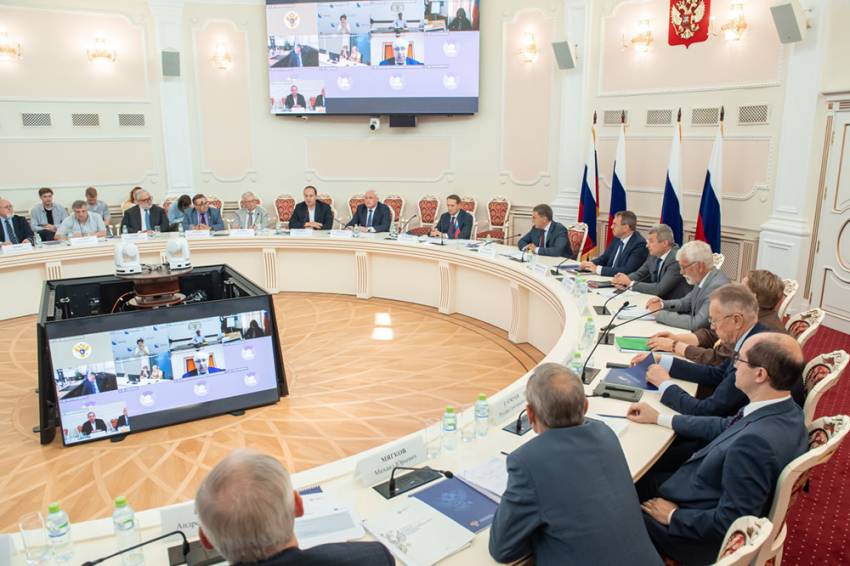 Студенты вузов будут изучать историю России по новым учебникам События НИУ «БелГУ» студенты вузов будут изучать историю россии по новым учебникам