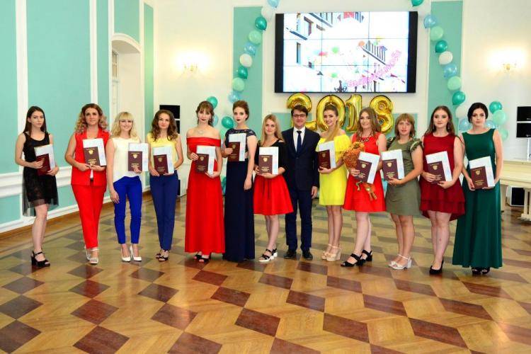 74 выпускника Инжинирингового колледжа получили дипломы  События НИУ «БелГУ» 74 выпускника инжинирингового колледжа получили дипломы