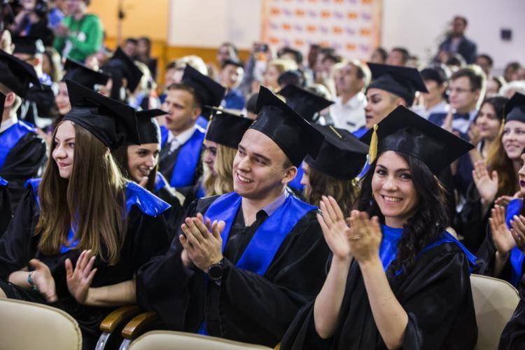 Льготные условия – для представителей Ассоциации выпускников НИУ «БелГУ» События НИУ «БелГУ» льготные условия – для представителей ассоциации выпускников ниу «белгу»