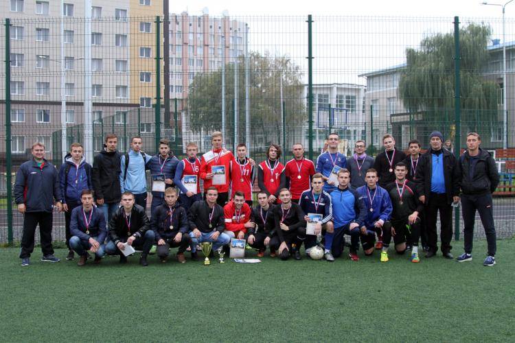 Завершилась университетская спартакиада по мини-футболу События НИУ «БелГУ» завершилась университетская спартакиада по мини-футболу