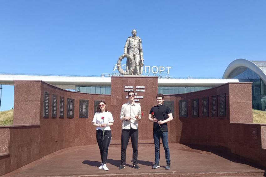 Волонтёры НИУ «БелГУ» приняли участие в патриотическом субботнике События НИУ «БелГУ» волонтёры ниу «белгу» приняли участие в патриотическом субботнике
