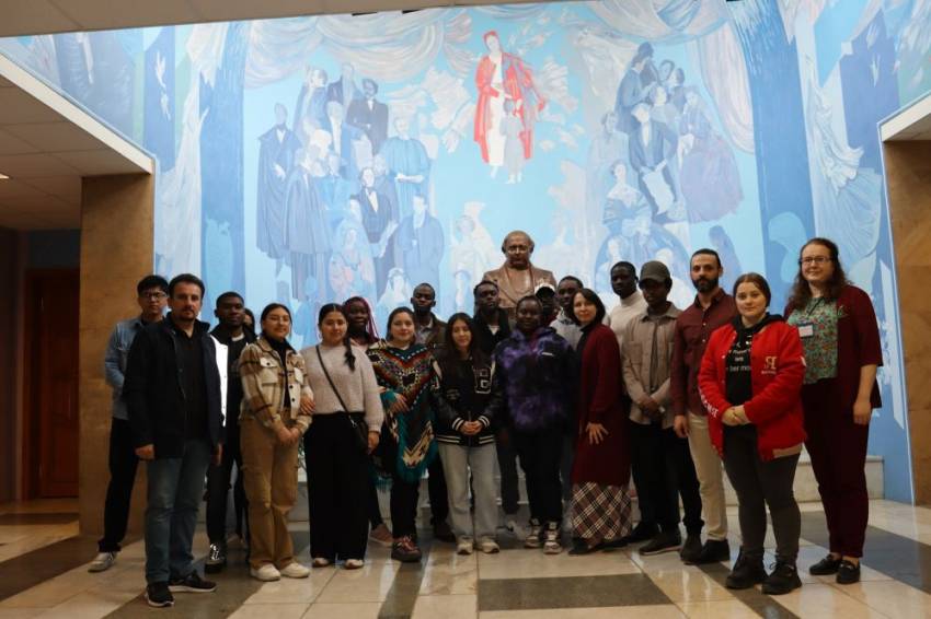 Иностранных студентов НИУ «БелГУ» продолжают знакомить с Белгородской областью События НИУ «БелГУ» иностранных студентов ниу «белгу» продолжают знакомить с белгородской областью