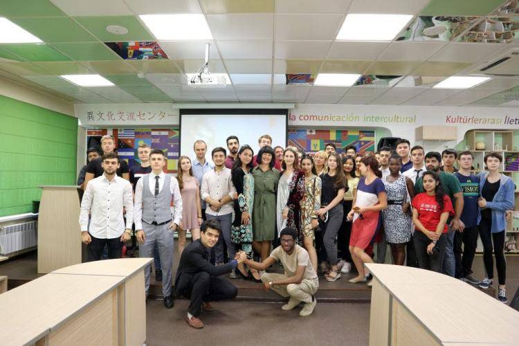 Землячество Таджикистана собирает друзей События НИУ «БелГУ» землячество таджикистана собирает друзей