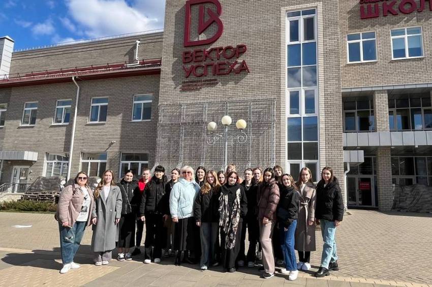 Студенты медколледжа НИУ «БелГУ» провели «Медицинский десант» События НИУ «БелГУ» студенты медколледжа ниу «белгу» провели «медицинский десант»