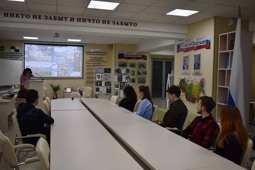 В НИУ «БелГУ» прошла акция «Поклонись белым журавлям – душам павших героев» События НИУ «БелГУ» в ниу «белгу» прошла акция «поклонись белым журавлям – душам павших героев»