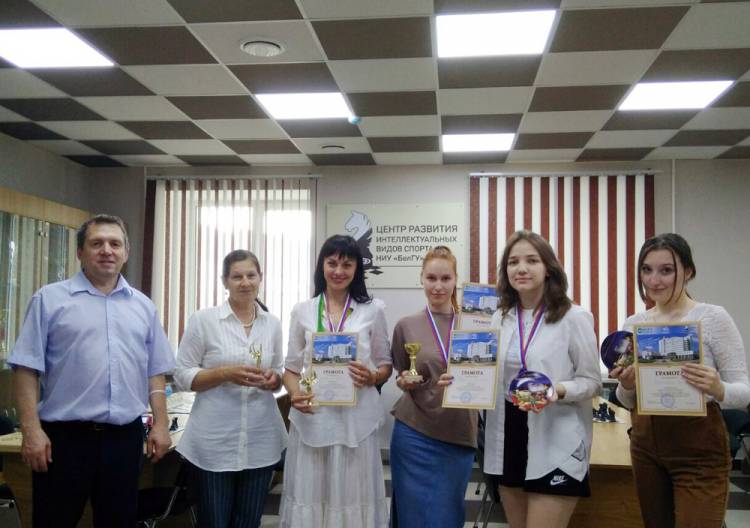 Определились победители первенства университета по нардам События НИУ «БелГУ» определились победители первенства университета по нардам