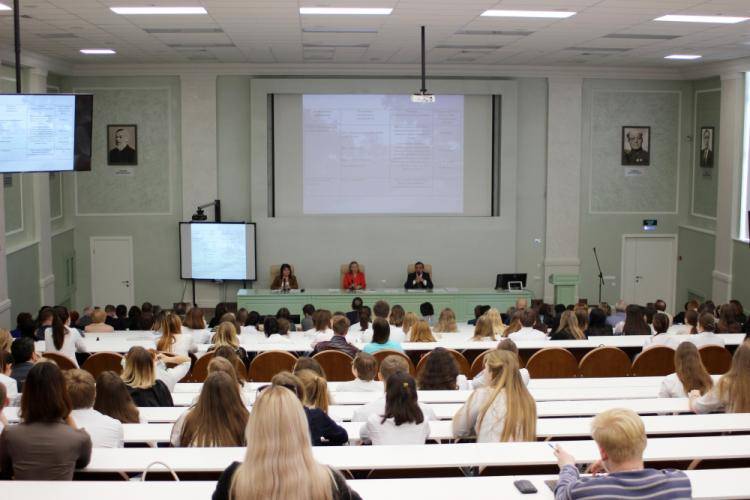 Ярмарка вакансий – для будущих врачей События НИУ «БелГУ» ярмарка вакансий – для будущих врачей