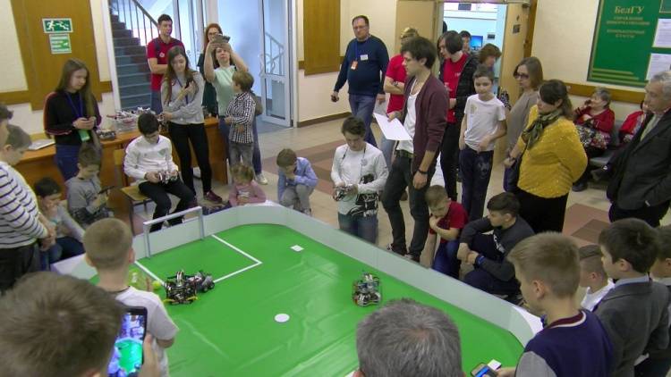 Robots at the Ready! Robots at the Ready!